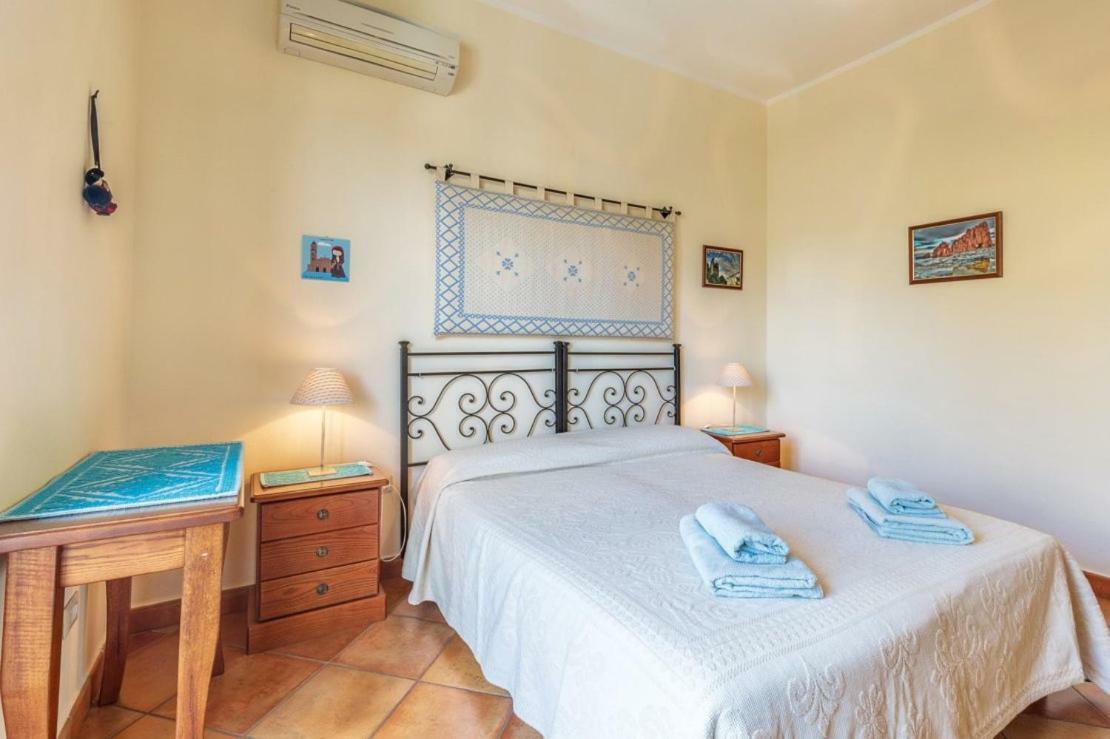 Il Leccio Bed and Breakfast Tortolì Eksteriør billede